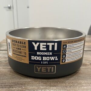 YETI Boomer Dog Bowl - Charcoal